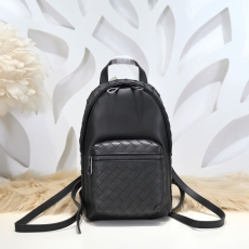 Mens Bottega Veneta Backpacks